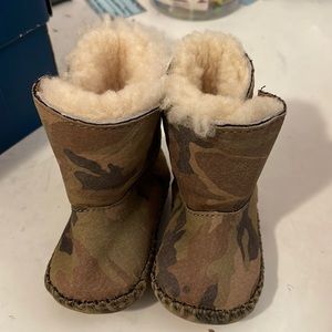 Baby UGGS